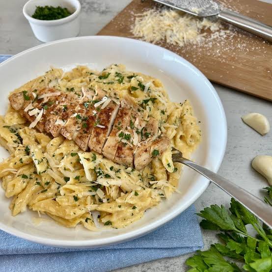Penne Alfredo